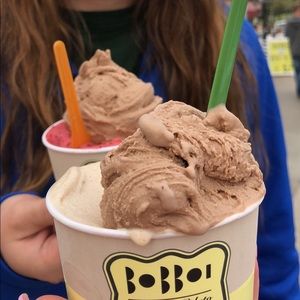 Meet your Posher, Kendra